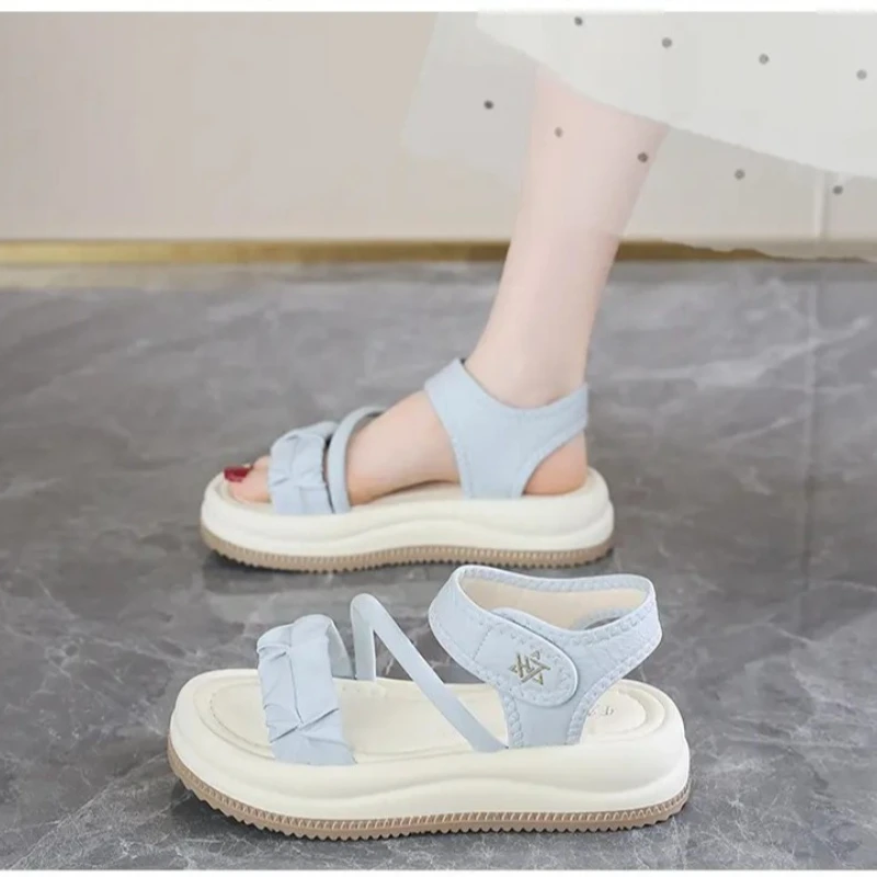 Ladies' Summer New Style Little Fairy Fashion Simple and Versatile Casual Sandals for Women
Ladies' Summer New Style Little Fairy Fashion Simple and Versatile Casual Sandals for Women