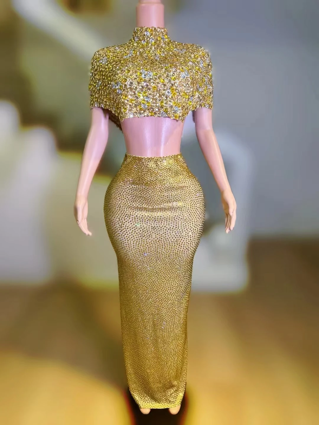Women Singer Performance Festival Outfits GoldRhinestones Evening Party Dress Female JazzDance Costumes Stage Wear A640
Women Singer Performance Festival Outfits GoldRhinestones Evening Party Dress Female JazzDance Costumes Stage Wear A640