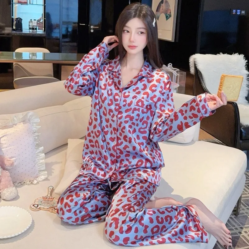 Luxury French Leopard Print Loungewear for Women Sweet Casual Soft Lapel Neck Women's Pajamas Spring Summer Homewear 2PCS/Set
Luxury French Leopard Print Loungewear for Women Sweet Casual Soft Lapel Neck Women's Pajamas Spring Summer Homewear 2PCS/Set