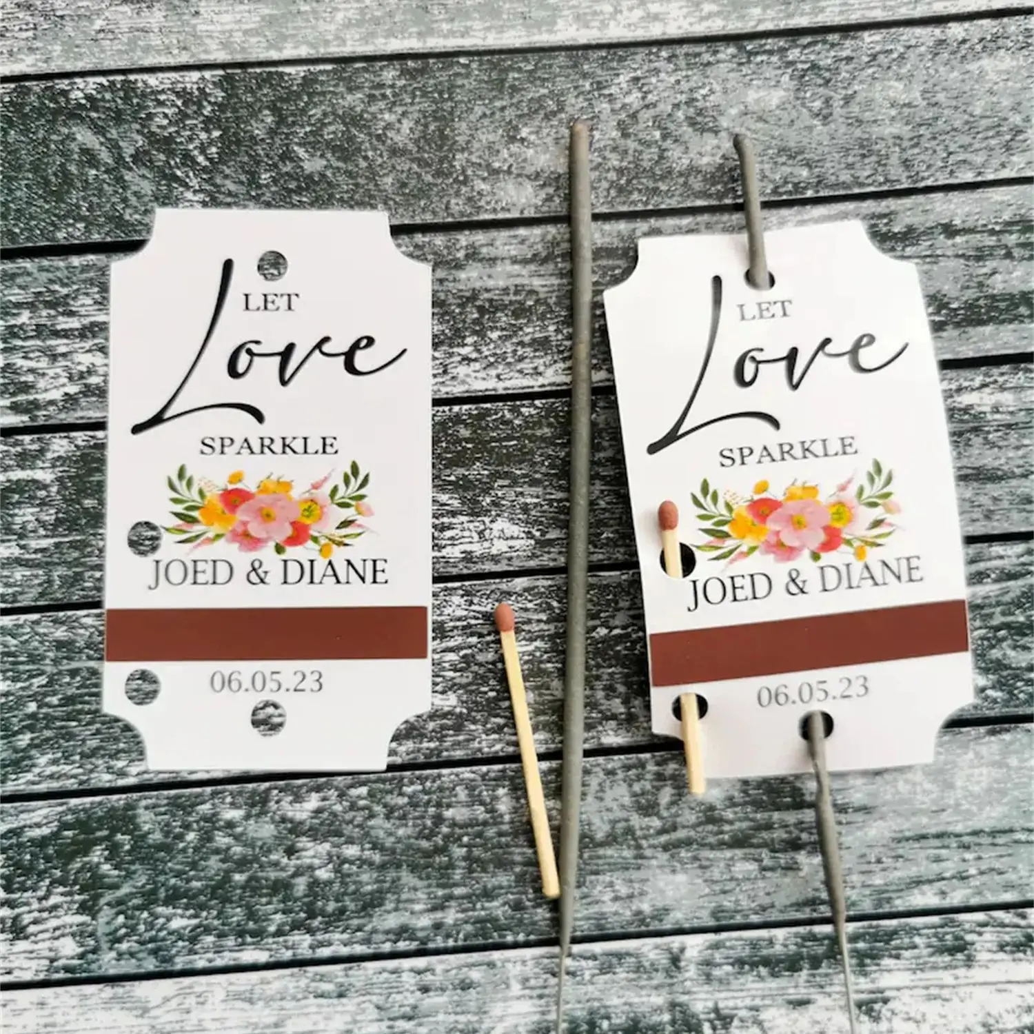 SPARKLER TAGS for wedding, Personalised Wedding Let Love Sparkle, party, anniversary, engagement Tags for Sparklers
SPARKLER TAGS for wedding, Personalised Wedding Let Love Sparkle, party, anniversary, engagement Tags for Sparklers