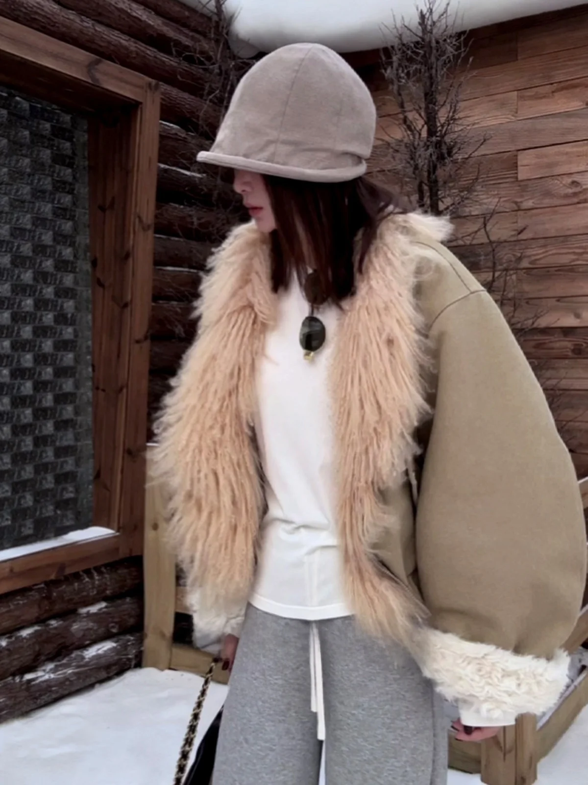 Faionable Patchwork Long Sve Jaet Women's Autumn Winter High-End Feeling Fur Collar Top Lin Rou Meat Korean Sle
Faionable Patchwork Long Sve Jaet Women's Autumn Winter High-End Feeling Fur Collar Top Lin Rou Meat Korean Sle