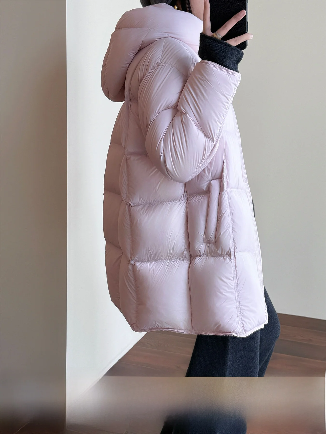 Tasyavan Soft Lightweight Puffer Jaet with Hooded Quilted Pattern White Du down Ladies Warm Coat Long Sve Mid-Length
Tasyavan Soft Lightweight Puffer Jaet with Hooded Quilted Pattern White Du down Ladies Warm Coat Long Sve Mid-Length