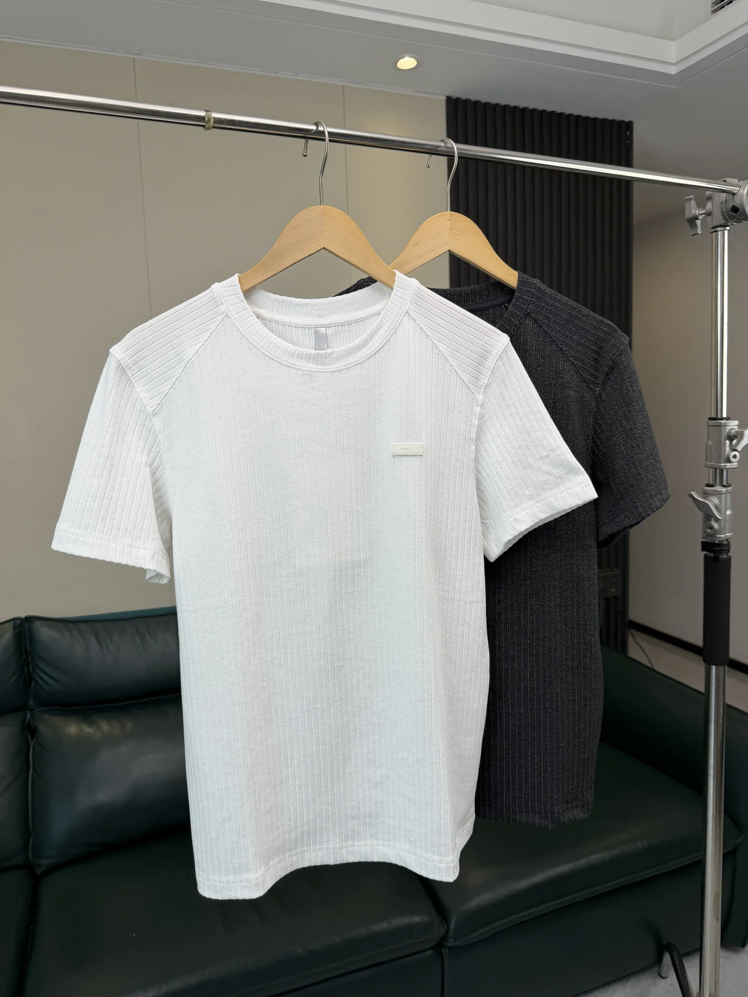 Breathable Comfortable Men's round Neck Short Sleeve T-shirt Summer Fashion Urban Style Casual Versatile Skin-friendly ...
Breathable Comfortable Men's round Neck Short Sleeve T-shirt Summer Fashion Urban Style Casual Versatile Skin-friendly ...