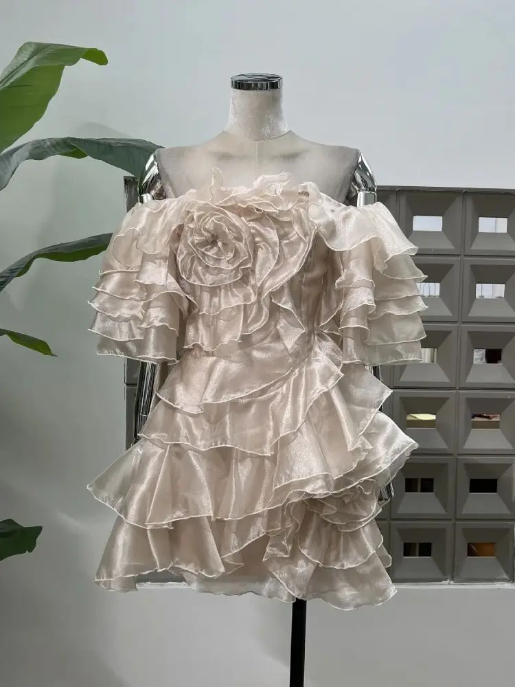 2025 Women's Clothing Sexy Layered Ruffle Asymmetric Short Dress Square Collar Designer Birthday Party Cocktail Evening Dresses
2025 Women's Clothing Sexy Layered Ruffle Asymmetric Short Dress Square Collar Designer Birthday Party Cocktail Evening Dresses
