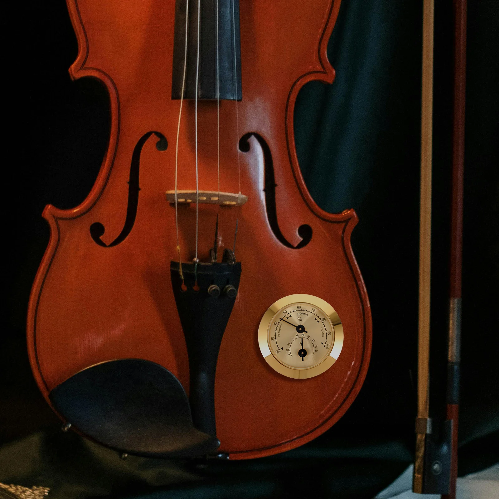 Humidity Meter for Violin Case Reliable Performance with Fine Workmanship Protects Instruments from Damage Caused by Moisture
Humidity Meter for Violin Case Reliable Performance with Fine Workmanship Protects Instruments from Damage Caused by Moisture