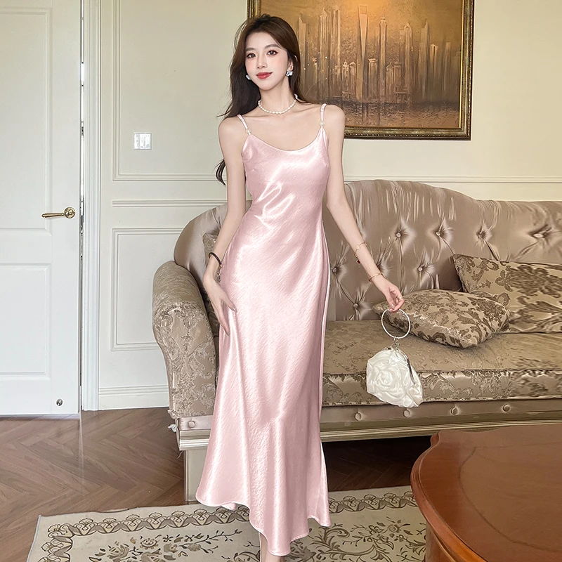 Women Evening Dress 2025 Summer New Satin Dress High Waist Sleeveless Long Dresses for Women Korean Fashion Luxuryparty Dresses
Women Evening Dress 2025 Summer New Satin Dress High Waist Sleeveless Long Dresses for Women Korean Fashion Luxuryparty Dresses