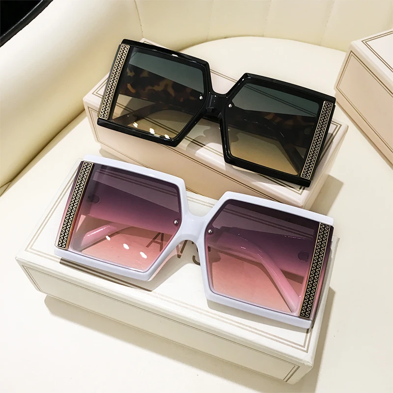 Rectangle Sunglasses Men's and Women's One-piece Square Luxury Brand Y2k Fashionable Glasses Accessories Vintage Shades
Rectangle Sunglasses Men's and Women's One-piece Square Luxury Brand Y2k Fashionable Glasses Accessories Vintage Shades