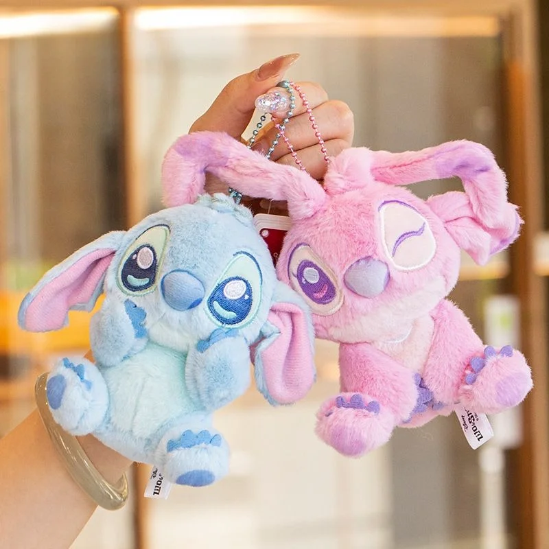 Оригинальный плюшевый брелок Disney Stitch розового цвета, милый мультяшный брелок для рюкзака, украшение для автомобильных ключей, очаровательный подарок на день рождения, подвеска
Оригинальный плюшевый брелок Disney Stitch розового цвета, милый мультяшный брелок для рюкзака, украшение для автомобильных ключей, очаровательный подарок на день рождения, подвеска