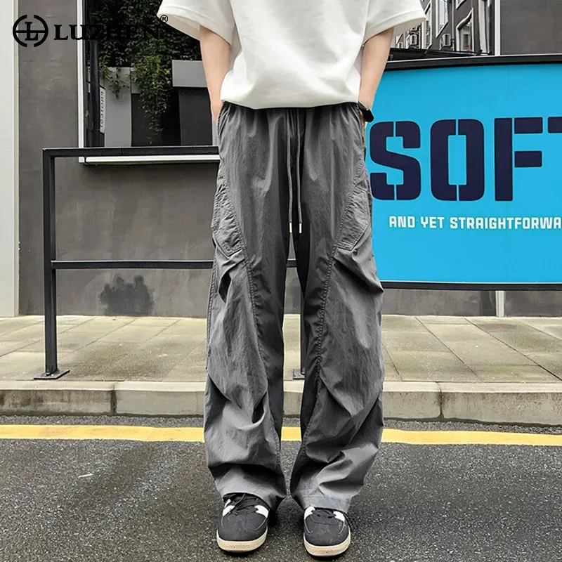 LUZHEN Fashion Solid Color Pleat Design Quick Drying Casual Pants Men's 2025 New Pockets Decorate Straight Male Trousers JY2967
LUZHEN Fashion Solid Color Pleat Design Quick Drying Casual Pants Men's 2025 New Pockets Decorate Straight Male Trousers JY2967