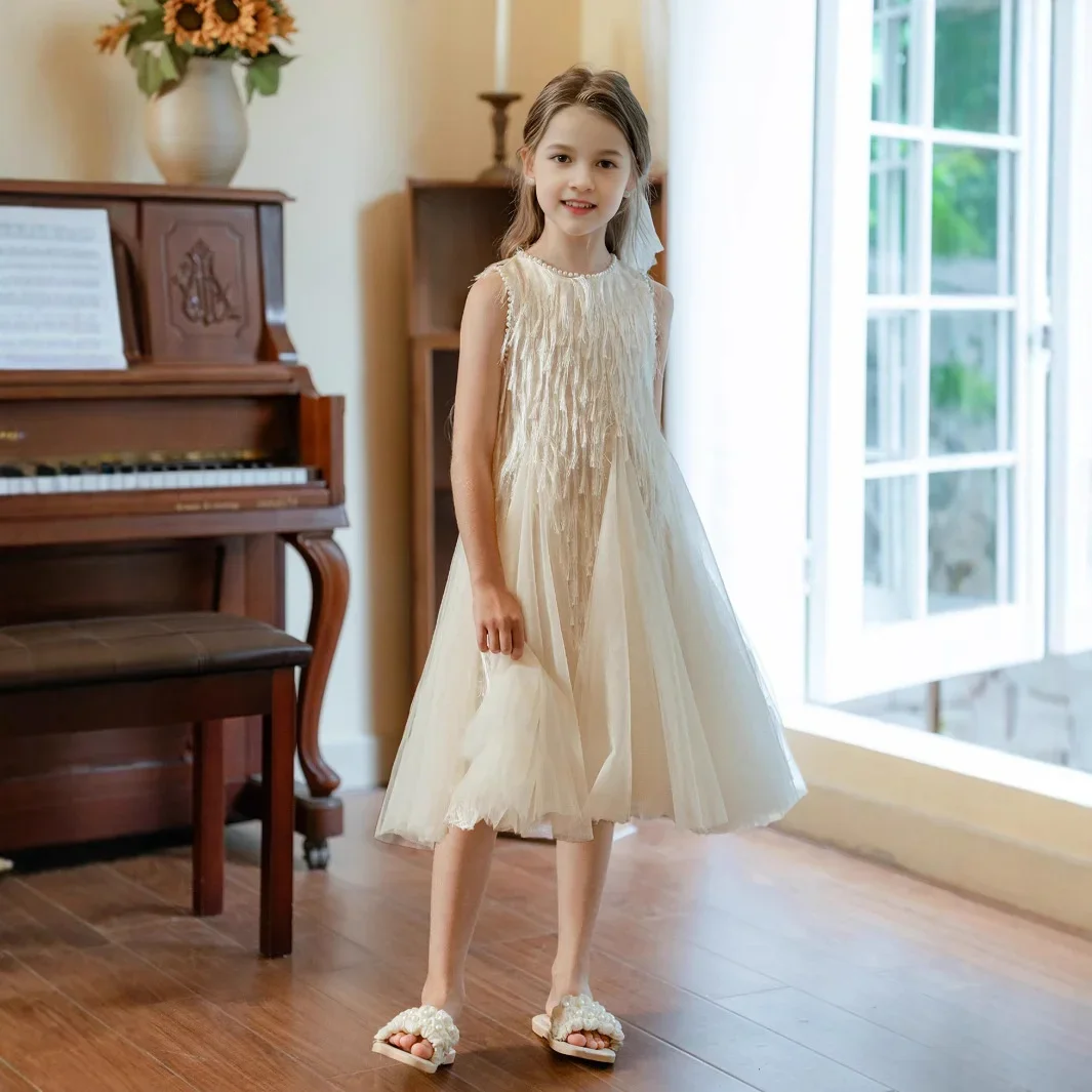 2025 Summer Girls Tulle Princess Dress Trendy Sleeveless Dress for Kids Tassel Pearls Design Stylish Elegant Party Evening Dress
2025 Summer Girls Tulle Princess Dress Trendy Sleeveless Dress for Kids Tassel Pearls Design Stylish Elegant Party Evening Dress