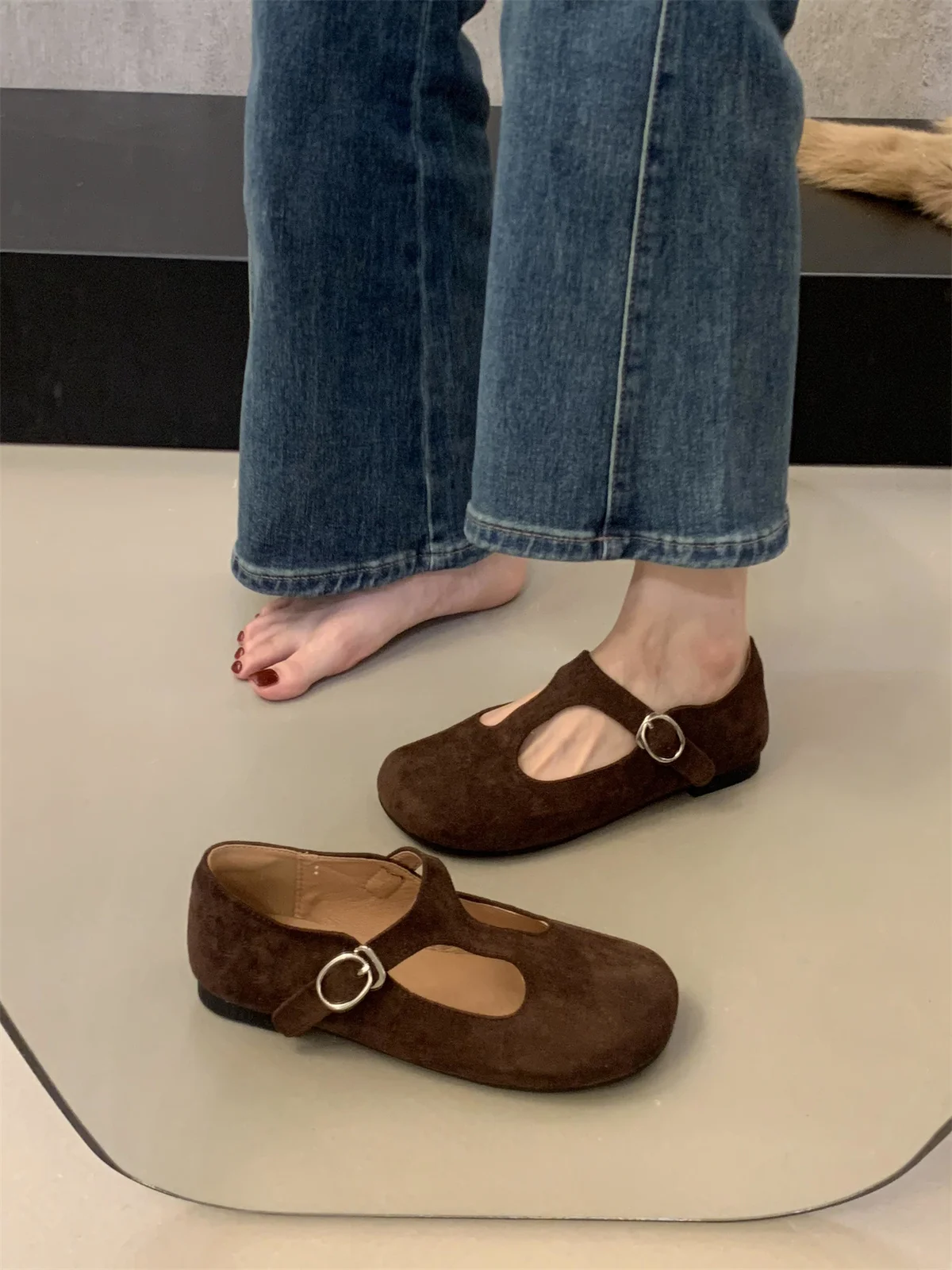 Slip on Mary Jane Loafers for Women Daily Square Toe Comfort Soft Low Heel Girls‘ Shoes Autumn New Thomas Shoes Zapatos Mujer
Slip on Mary Jane Loafers for Women Daily Square Toe Comfort Soft Low Heel Girls‘ Shoes Autumn New Thomas Shoes Zapatos Mujer