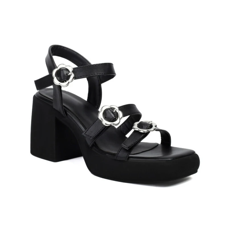 Oversized shoes Ladies wedding shoes women's sandals. Thick Heel womens shoes with design Fashion trend Comfortable Wedding
Oversized shoes Ladies wedding shoes women's sandals. Thick Heel womens shoes with design Fashion trend Comfortable Wedding