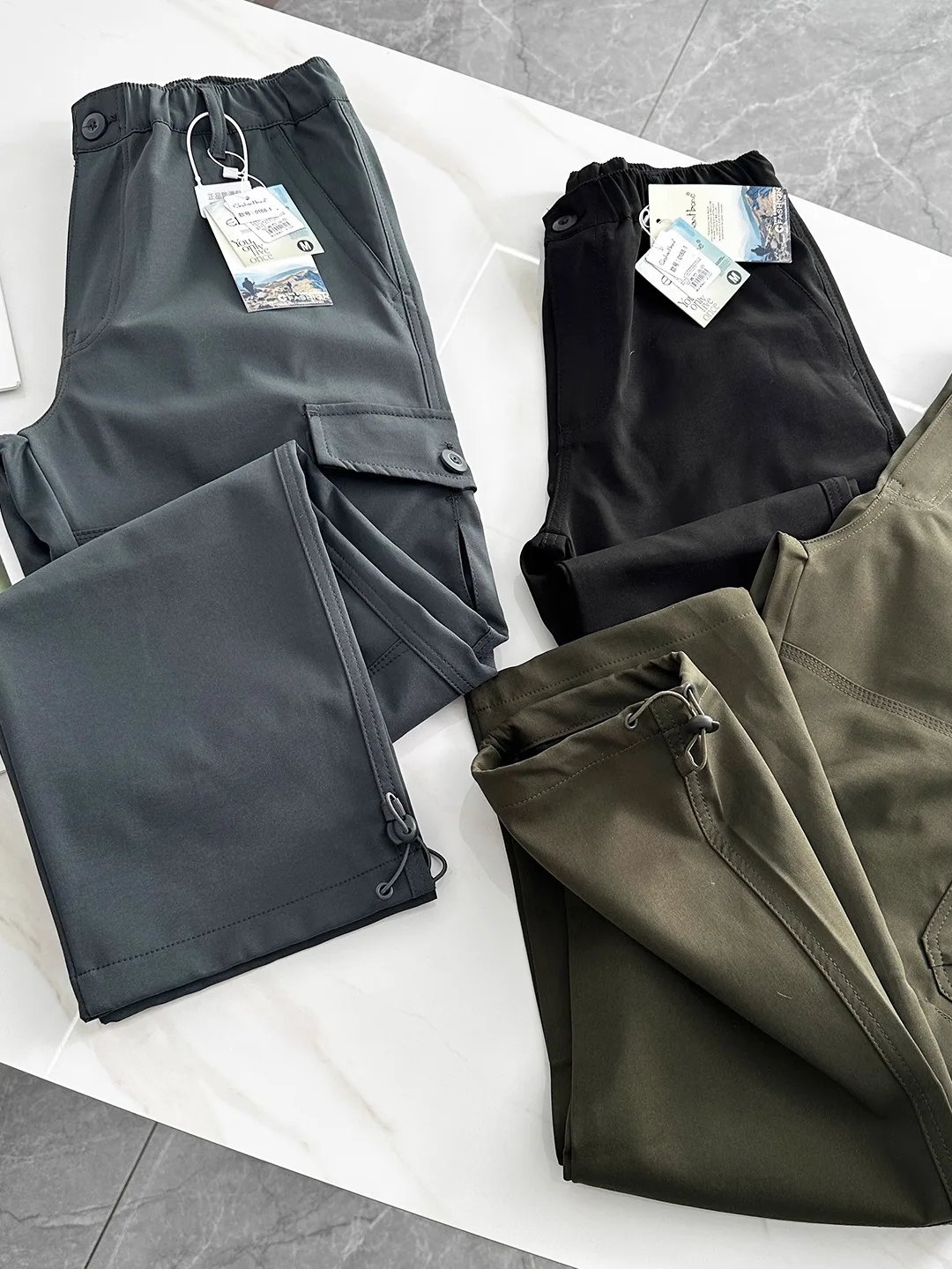 Waterproof Outdoor Workwear Style Casual Pants Men's Multi-Pocket Straight Leg Long Pants Versatile Functional Trousers
Waterproof Outdoor Workwear Style Casual Pants Men's Multi-Pocket Straight Leg Long Pants Versatile Functional Trousers