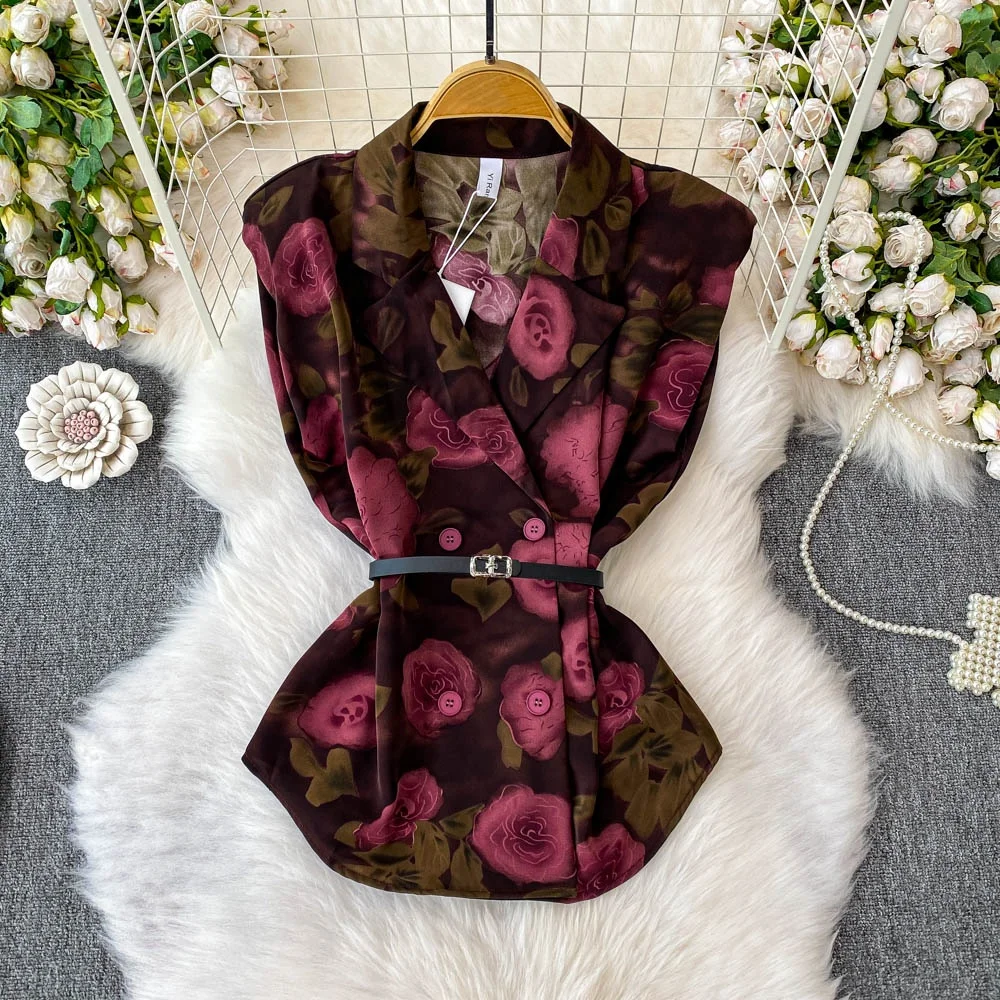 Clothland Women Sweet Print Blouse Notched Collar Belt Sleeveless Double Breasted Shirt Office Wear Tops Mujer WA335
Clothland Women Sweet Print Blouse Notched Collar Belt Sleeveless Double Breasted Shirt Office Wear Tops Mujer WA335