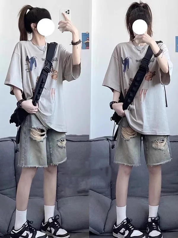 American High Street Retro Hole Denim Shorts Women's Summer New Small Design Loose Straight Five-Part Pants Casual Style
American High Street Retro Hole Denim Shorts Women's Summer New Small Design Loose Straight Five-Part Pants Casual Style