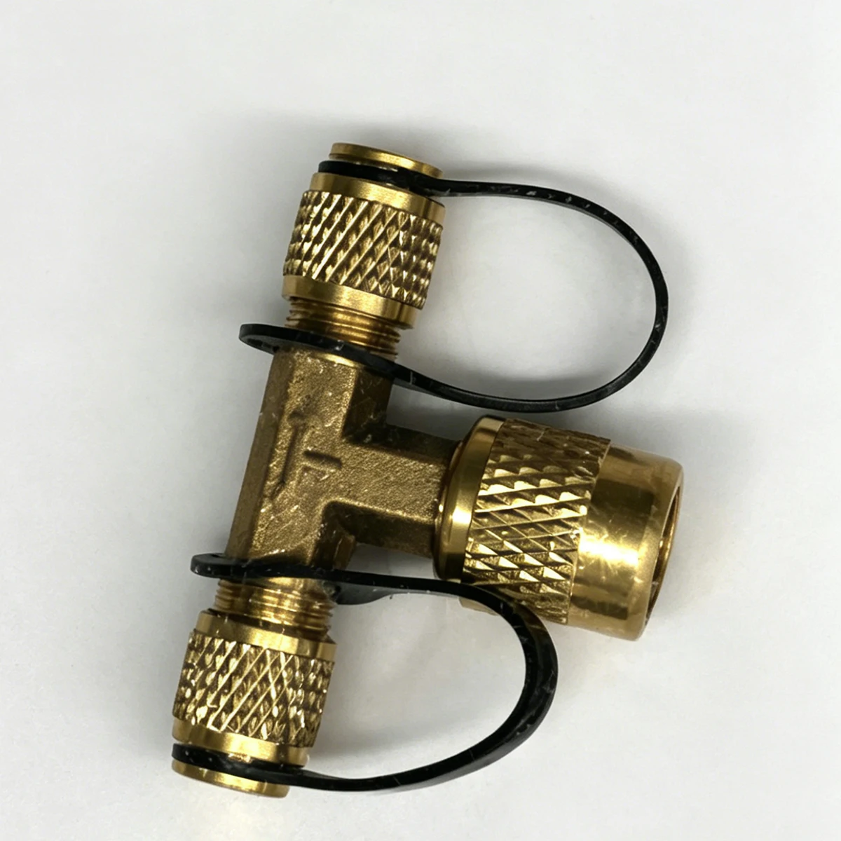 Air Conditioning Refrigerant Ball Valve for HVAC R410A R12 R22 5/16Inch Female to 1/4Inch Male, Straight Adapter, Angled Adapter
Air Conditioning Refrigerant Ball Valve for HVAC R410A R12 R22 5/16Inch Female to 1/4Inch Male, Straight Adapter, Angled Adapter