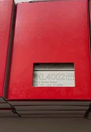 Brand New Original Module KL3052 KL4002 in box Fast Shipping
Brand New Original Module KL3052 KL4002 in box Fast Shipping