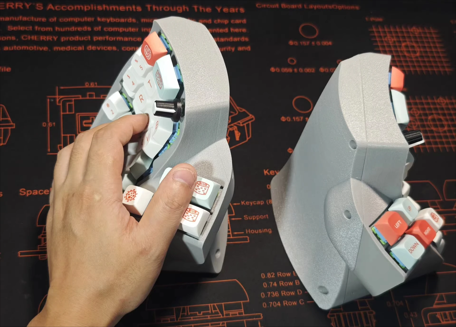 New Clavert Split Keyboard Kit Wired Hot Swap Knob QMK VIAL Vertical Teclado Dividedo Custom Mechanical Keyboards PC Accessories 
New Clavert Split Keyboard Kit Wired Hot Swap Knob QMK VIAL Vertical Teclado Dividedo Custom Mechanical Keyboards PC Accessories