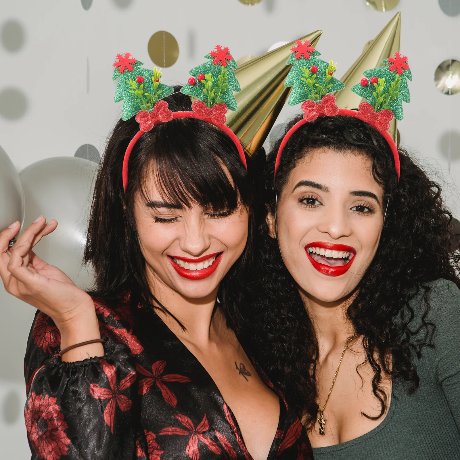 Christmas Headband Solid Xmas Tree Bow Red Berries Glitter Durable Hair Accessories Party Decoration Women Xmas Tree
Christmas Headband Solid Xmas Tree Bow Red Berries Glitter Durable Hair Accessories Party Decoration Women Xmas Tree