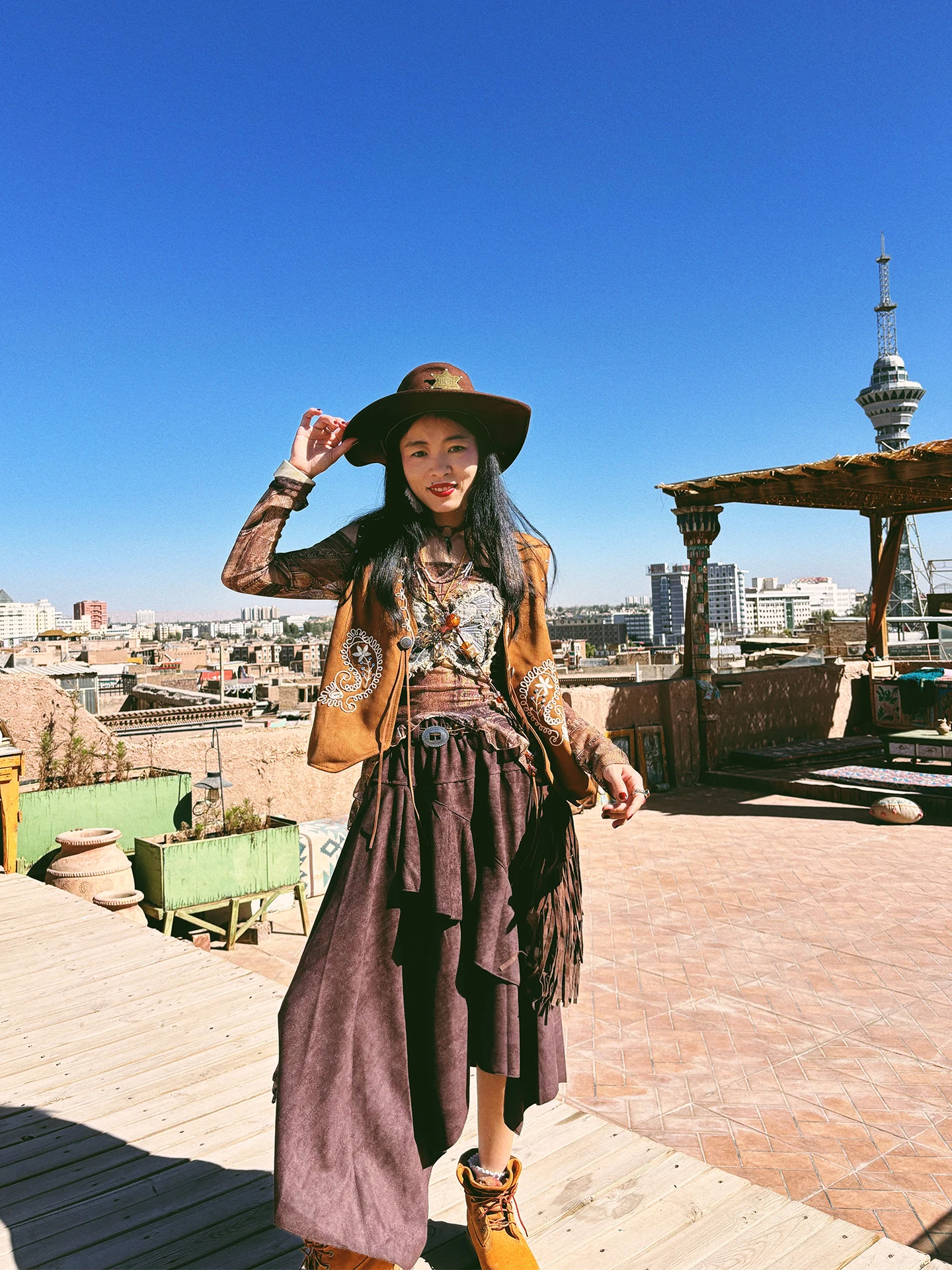 Vintage Style Irregular Hem Midi Skirt for Women in Coffee Color Loose Waist Design Travel Friendly Polyester Fabric
Vintage Style Irregular Hem Midi Skirt for Women in Coffee Color Loose Waist Design Travel Friendly Polyester Fabric