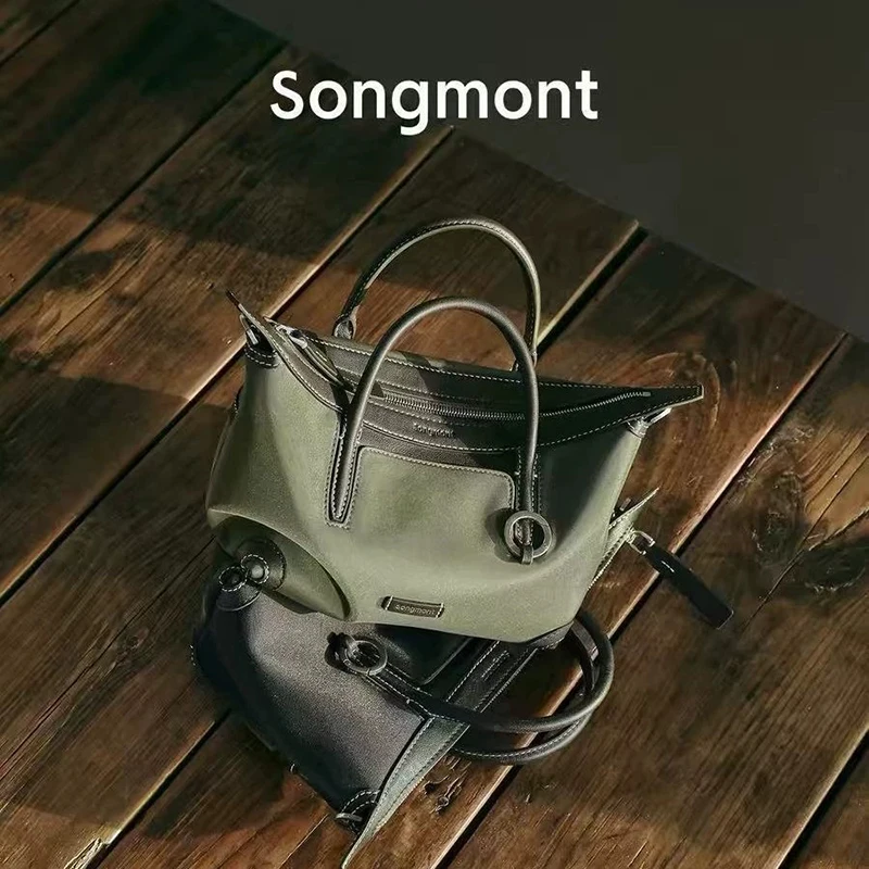 Fashionable new mobile phone bag lightweight mini tote shoulder carrying crossbody small bag for women
Fashionable new mobile phone bag lightweight mini tote shoulder carrying crossbody small bag for women