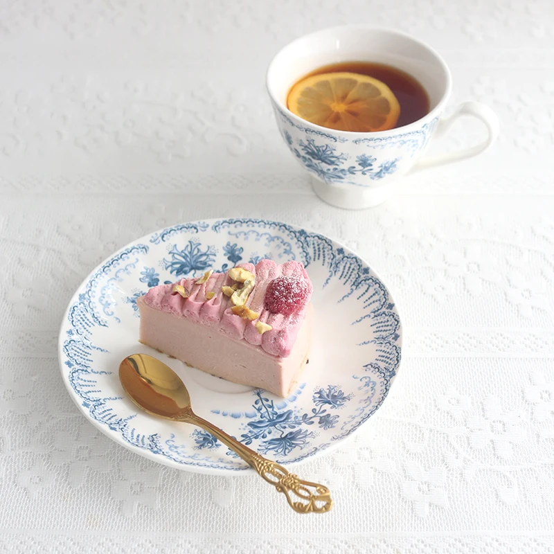 French Floral Print Ceramic Cup Dish Set 220ml New Creative Aesthetic Handle Coffee Mugs Vintage Afternoon Tea Cake Dessert Dish
French Floral Print Ceramic Cup Dish Set 220ml New Creative Aesthetic Handle Coffee Mugs Vintage Afternoon Tea Cake Dessert Dish