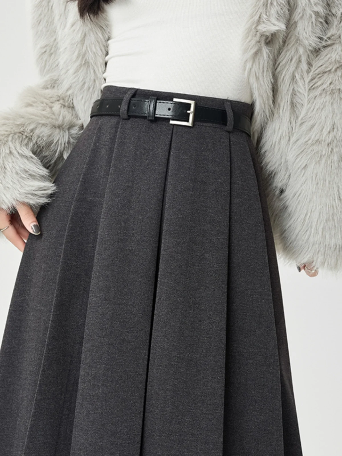 Gray Woolen A-Line Midi Skirt Women's Autumn Winter High Waist Long Drapey Skirt Wide Leg Suit Gored Skirt Commute Style
Gray Woolen A-Line Midi Skirt Women's Autumn Winter High Waist Long Drapey Skirt Wide Leg Suit Gored Skirt Commute Style