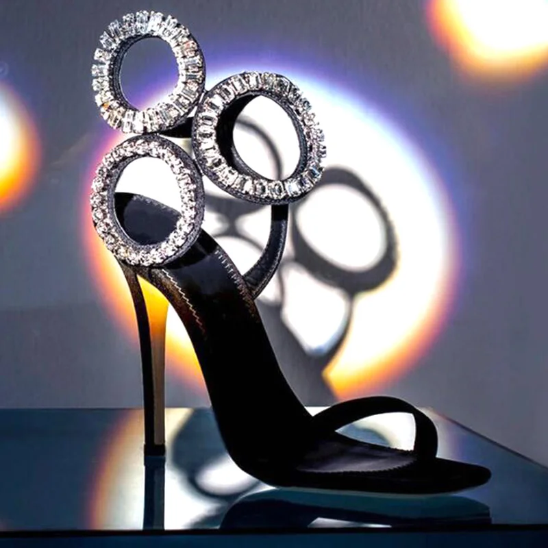 Summer Women Rhinestone Annulus Back Strap Sandals Gladiator Thin High Heels Round Crystal Circle Open Toe Party High Heels
Summer Women Rhinestone Annulus Back Strap Sandals Gladiator Thin High Heels Round Crystal Circle Open Toe Party High Heels