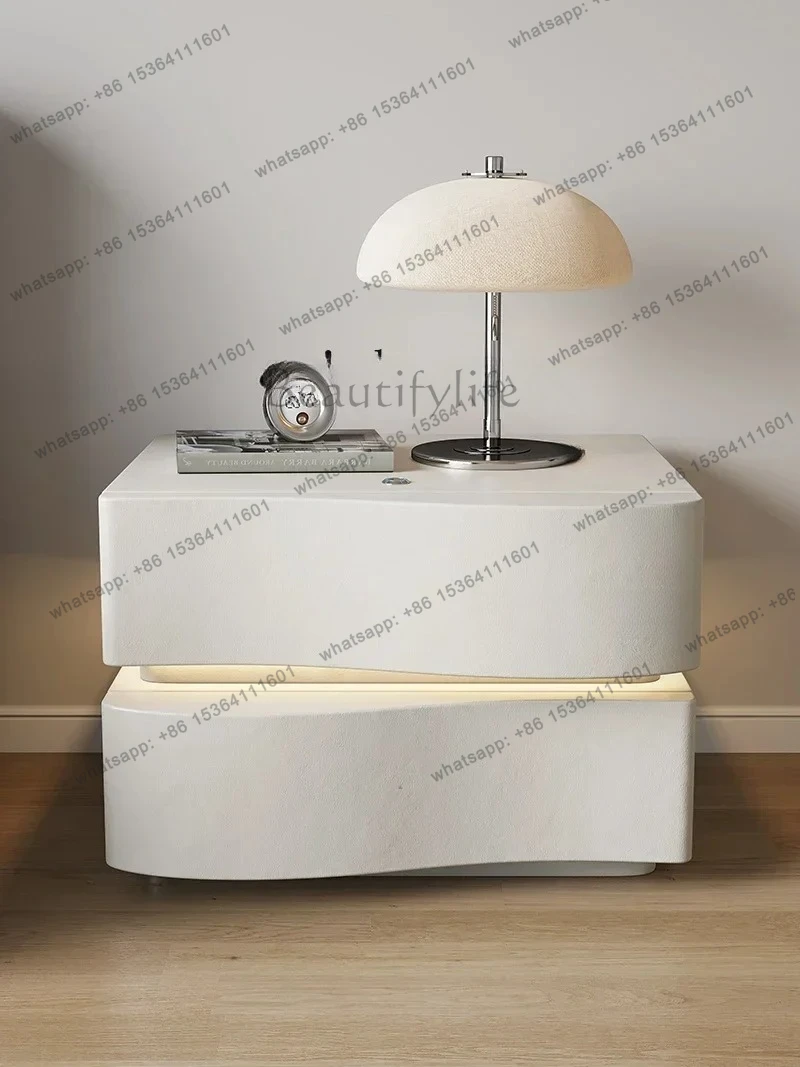 Bedside Table Cream Style White Smart Light Bedside Cabinet Leather Italian Minimalist Storage Cabinet Design Sense
Bedside Table Cream Style White Smart Light Bedside Cabinet Leather Italian Minimalist Storage Cabinet Design Sense