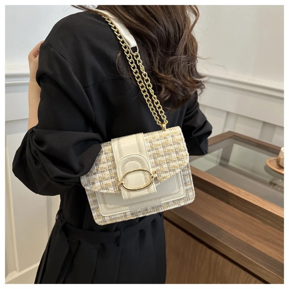 New trend woven women's bag new foreign style retro tweed chain small square texture women's bag
New trend woven women's bag new foreign style retro tweed chain small square texture women's bag