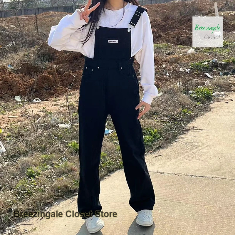 American black denim bib women's spring and autumn new high waist loose slim age-reducing casual Joker wide-leg jumpsuit.
American black denim bib women's spring and autumn new high waist loose slim age-reducing casual Joker wide-leg jumpsuit.