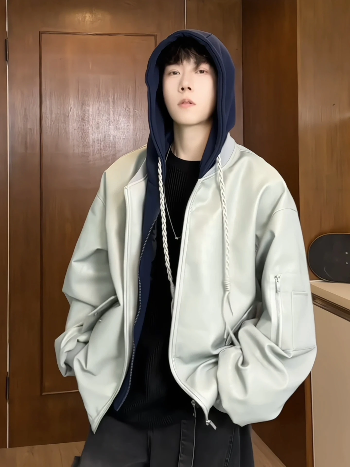 American Sle ort Leather Jaet Boys Autumn Season Youth Baseball Stitching Design Breathable Long Sve Hooded Jaet
American Sle ort Leather Jaet Boys Autumn Season Youth Baseball Stitching Design Breathable Long Sve Hooded Jaet