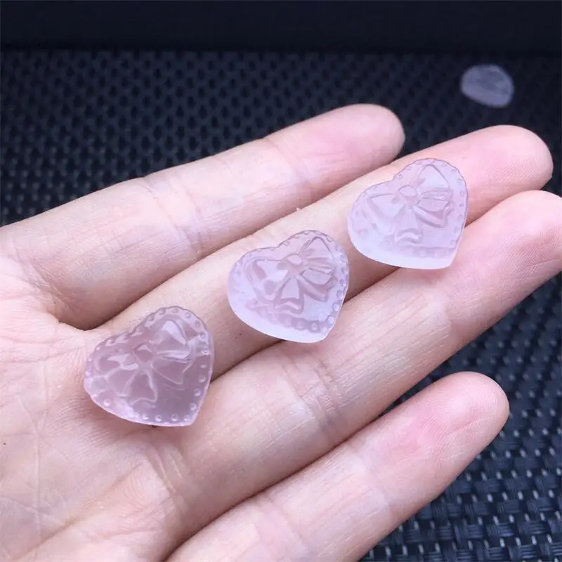 6PCS Natural Rose Quartz Heart Gift Box Carving Healing Reiki With Hole Fashion Fengshui Jewelry Gemstone Gift 16.5MM
6PCS Natural Rose Quartz Heart Gift Box Carving Healing Reiki With Hole Fashion Fengshui Jewelry Gemstone Gift 16.5MM