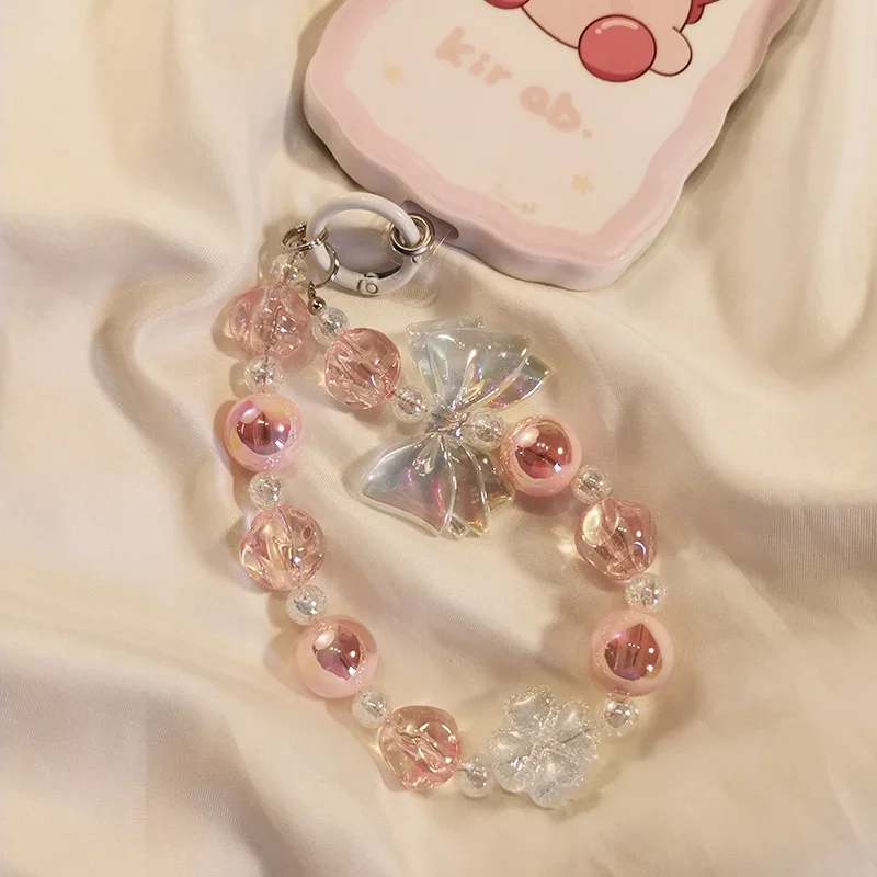 Женская подвеска-цепочка на запястье с бусинами
Женская подвеска-цепочка на запястье с бусинами