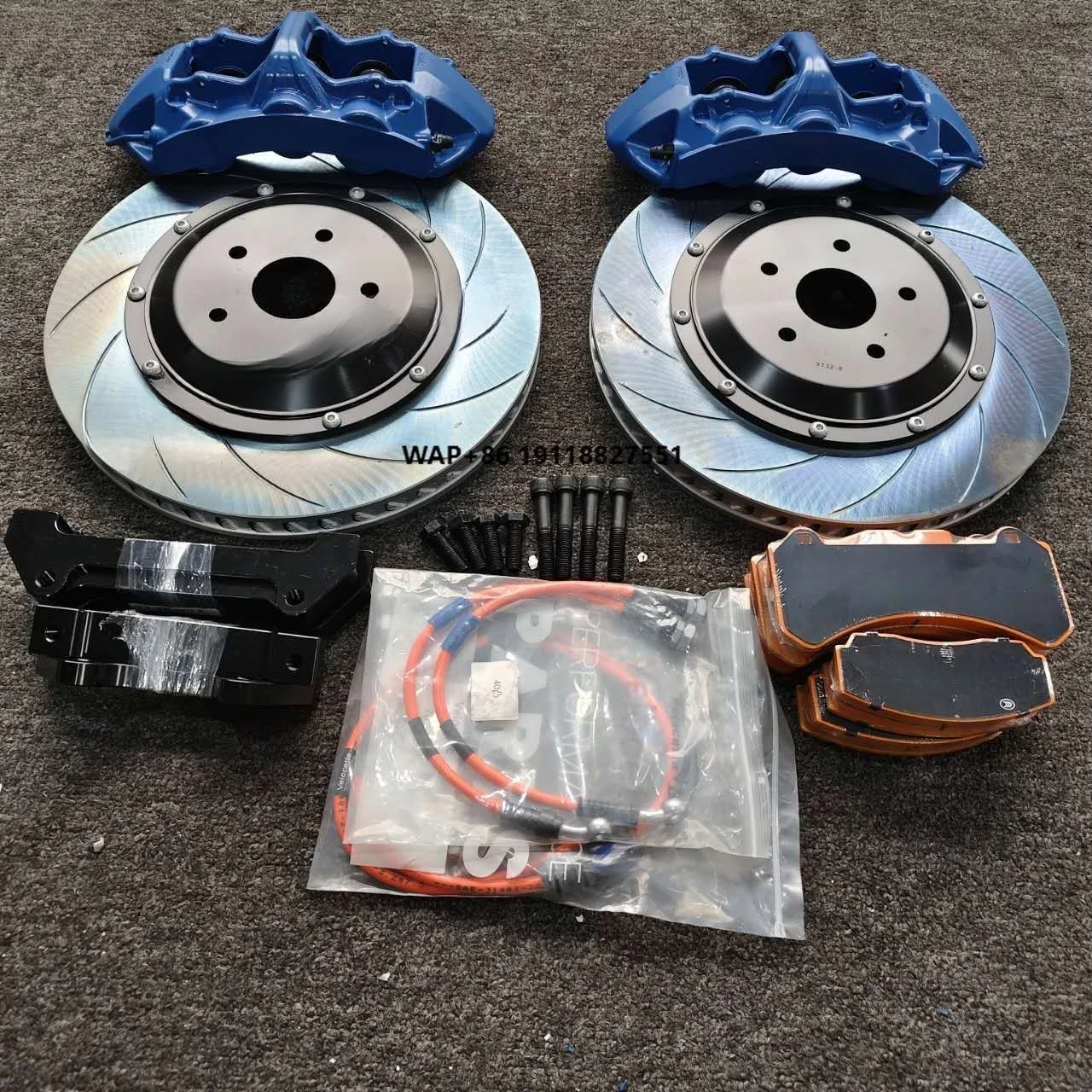Upgrade Auto Brake System GT6 Caliper 6 Pot 355mm-405mm Brake Disc Customize logo Caliper Kit for X5 XDrive40i X5 M60i
Upgrade Auto Brake System GT6 Caliper 6 Pot 355mm-405mm Brake Disc Customize logo Caliper Kit for X5 XDrive40i X5 M60i