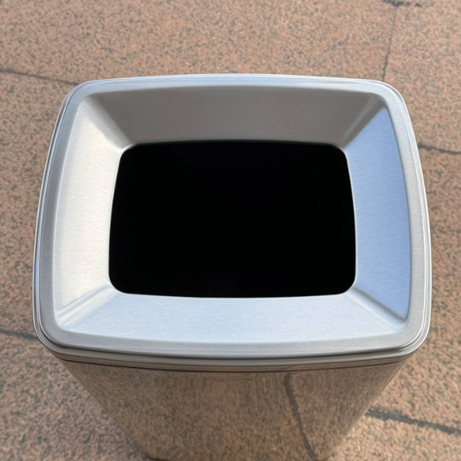 Trash Can with Removable Inner Container Square Top Opening Stainless Steel Trash Can Household Storage Polished Finish
Trash Can with Removable Inner Container Square Top Opening Stainless Steel Trash Can Household Storage Polished Finish