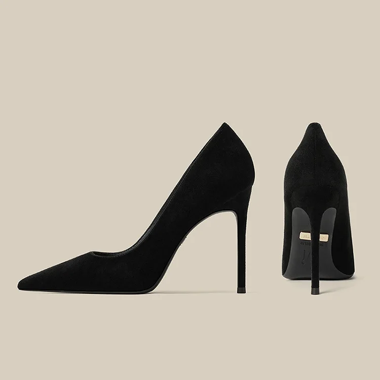 High heeled women's 2025 Spring and Autumn new black slim heel pointed shallow mouth suede professional shoes etiquette shoes
High heeled women's 2025 Spring and Autumn new black slim heel pointed shallow mouth suede professional shoes etiquette shoes