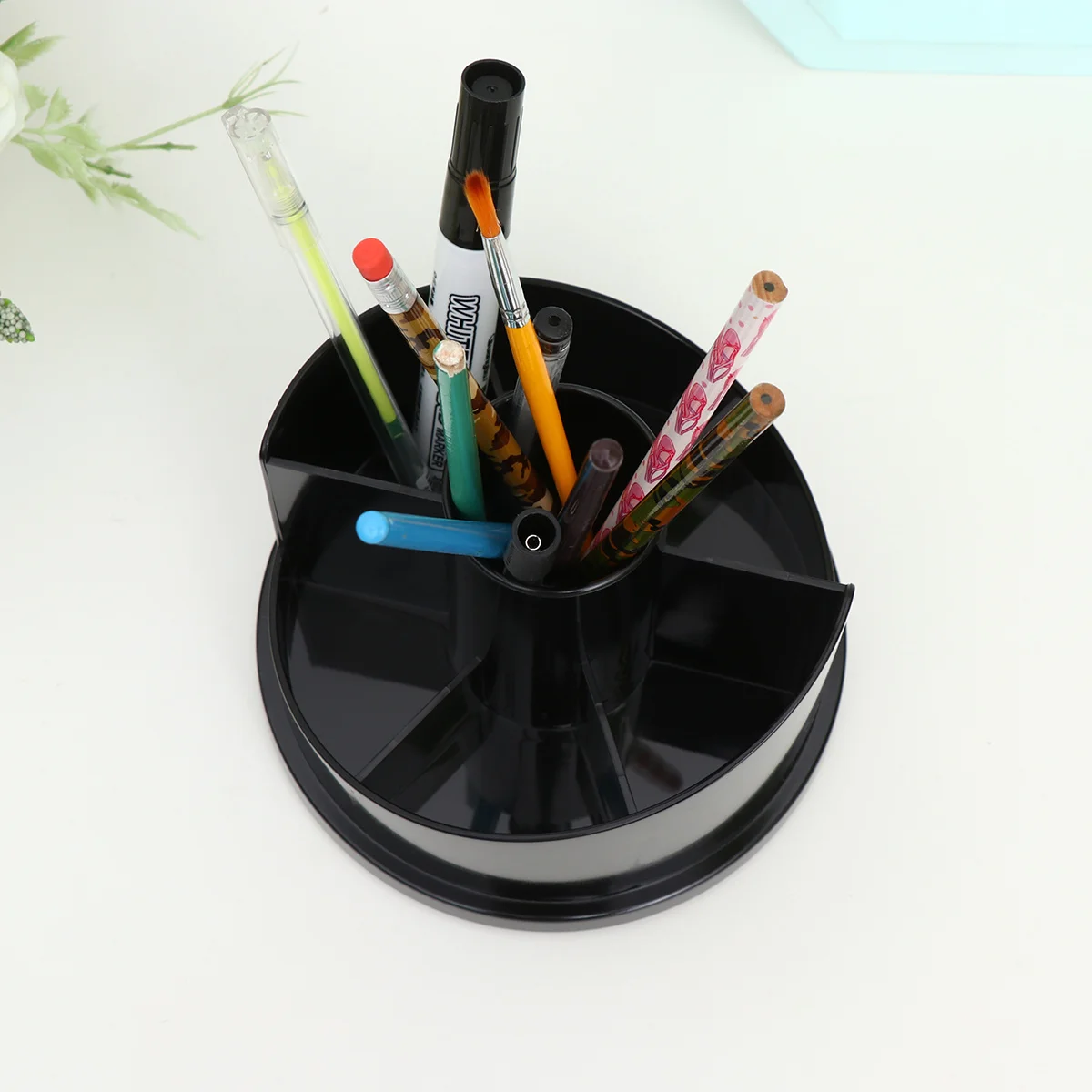 Black Rotatable Pencil Container Pencil Holder Creative Plastic Desk Organizer Home Office Decoration Pen Pot Organizer
Black Rotatable Pencil Container Pencil Holder Creative Plastic Desk Organizer Home Office Decoration Pen Pot Organizer