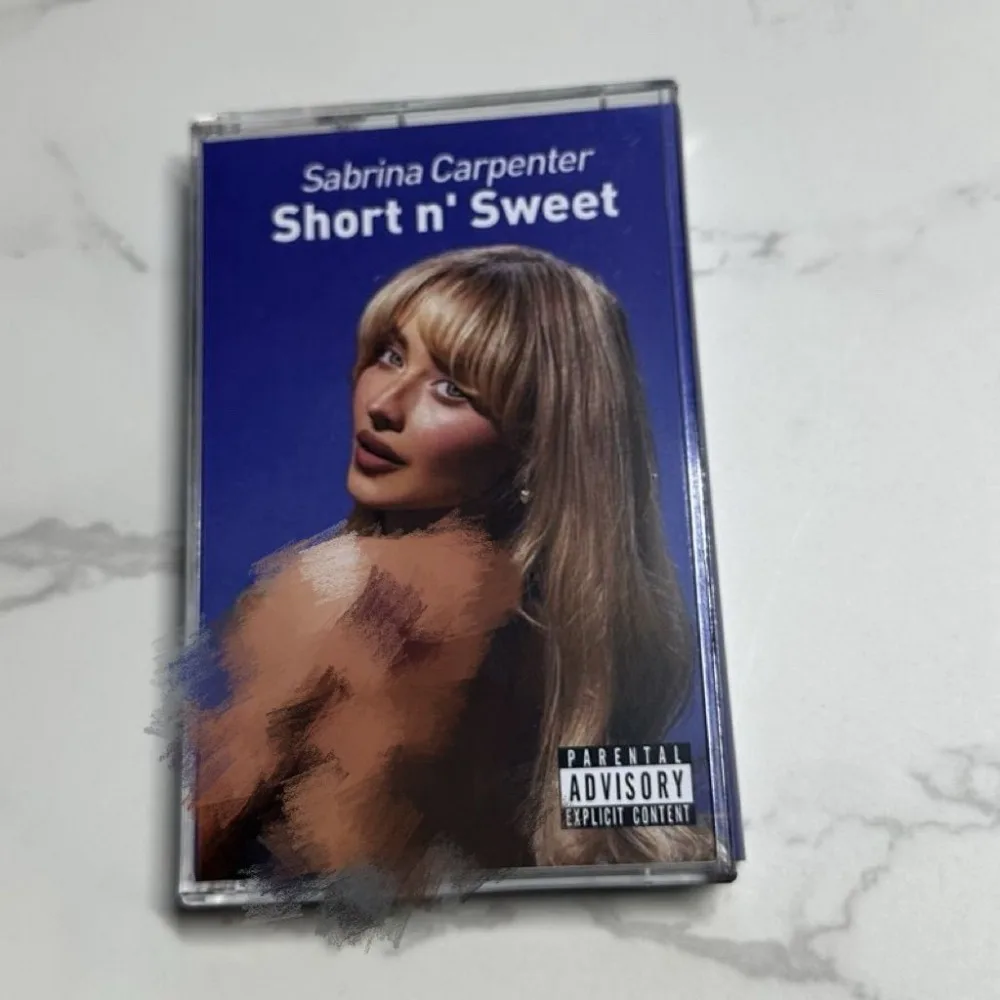 Western Pop Music Cassette Tape New Unopened Retro Collection High Fidelity Sound Portable Audio Playback Carrier
Western Pop Music Cassette Tape New Unopened Retro Collection High Fidelity Sound Portable Audio Playback Carrier