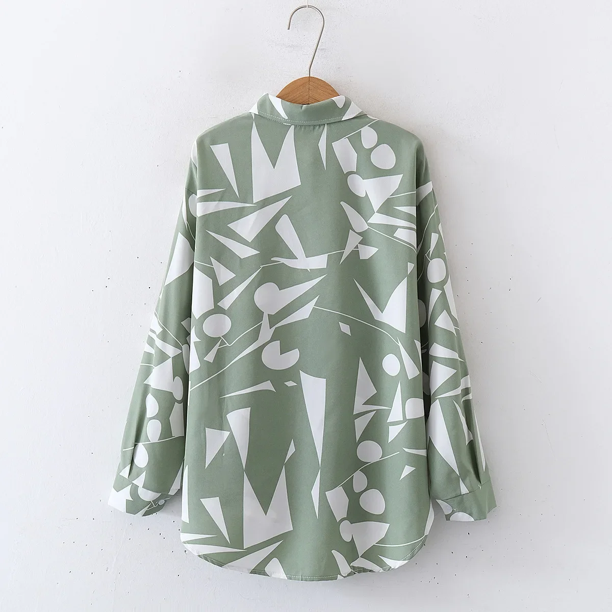 France Style Asymmetrical Shirts Women Turn-down Collar Vintage Long Sleeve Shirts Ladies Green Brown Spring Autumn
France Style Asymmetrical Shirts Women Turn-down Collar Vintage Long Sleeve Shirts Ladies Green Brown Spring Autumn