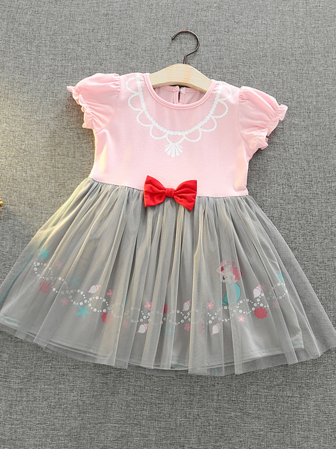 Girls Mermaid Princess Print Dress - Round Neck Bubble Short Sleeve, Comfortable and Breathable, Casual, European and American
Girls Mermaid Princess Print Dress - Round Neck Bubble Short Sleeve, Comfortable and Breathable, Casual, European and American