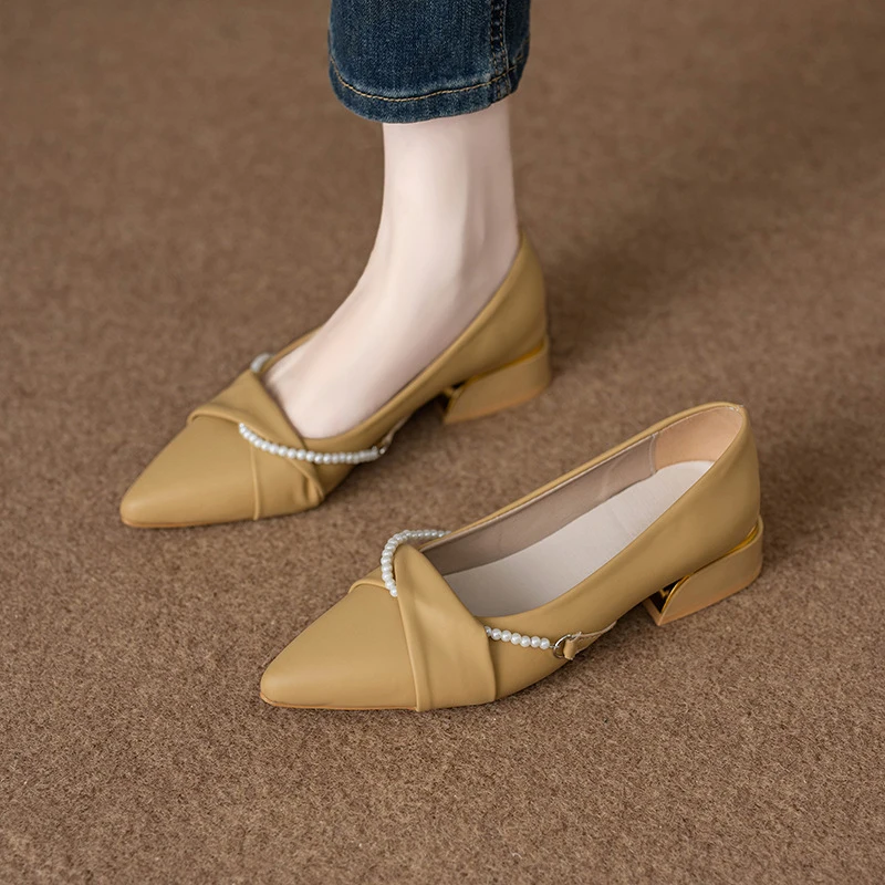 French-style pointed-toe elegant shallow-cut sheepskin slingback stiletto shoes for women, vintage snake-skin pattern high-heele
French-style pointed-toe elegant shallow-cut sheepskin slingback stiletto shoes for women, vintage snake-skin pattern high-heele
