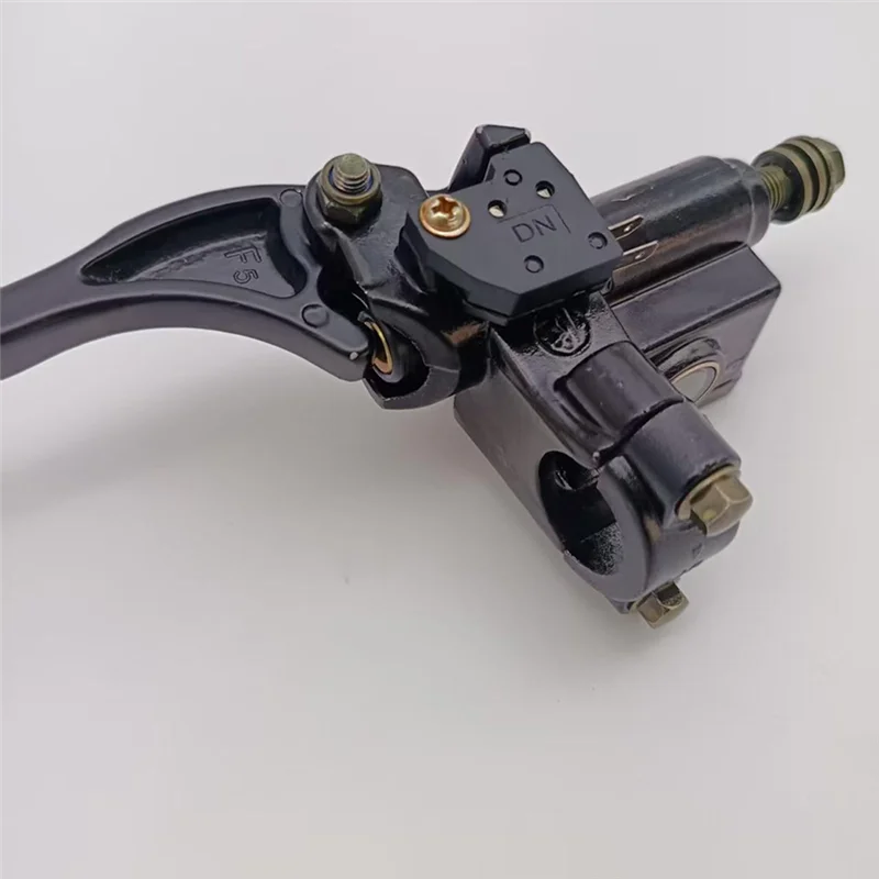 Lever Hydraulic Pump Brake Clutch Master Cylinder Right Front For Kawasaki Bayou300 360 400 700 Bayou 300 Brute-X67A
Lever Hydraulic Pump Brake Clutch Master Cylinder Right Front For Kawasaki Bayou300 360 400 700 Bayou 300 Brute-X67A