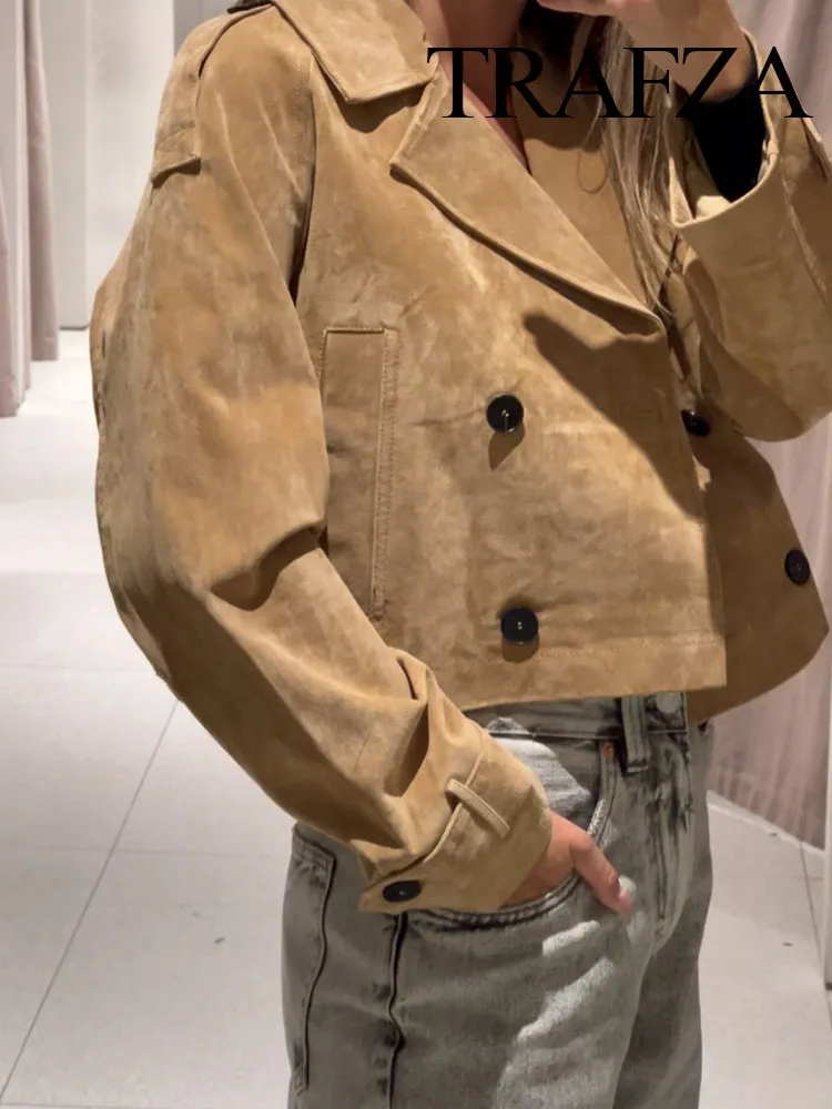 TRAFZA Autumn Woman Elegant Chic Lapel Long Sleeves High Street Coats Women Pocket Double-Breasted Design Casual Short Jacket
TRAFZA Autumn Woman Elegant Chic Lapel Long Sleeves High Street Coats Women Pocket Double-Breasted Design Casual Short Jacket