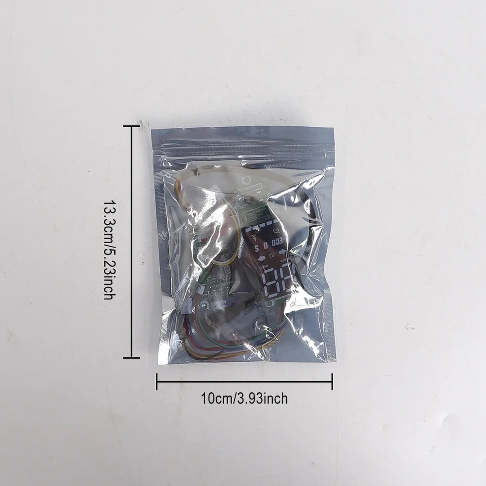 Компактный дизайн для аксессуаров для электросамокатов: модуль приборной панели, дисплей для самоката, четкая информационная панель
Компактный дизайн для аксессуаров для электросамокатов: модуль приборной панели, дисплей для самоката, четкая информационная панель