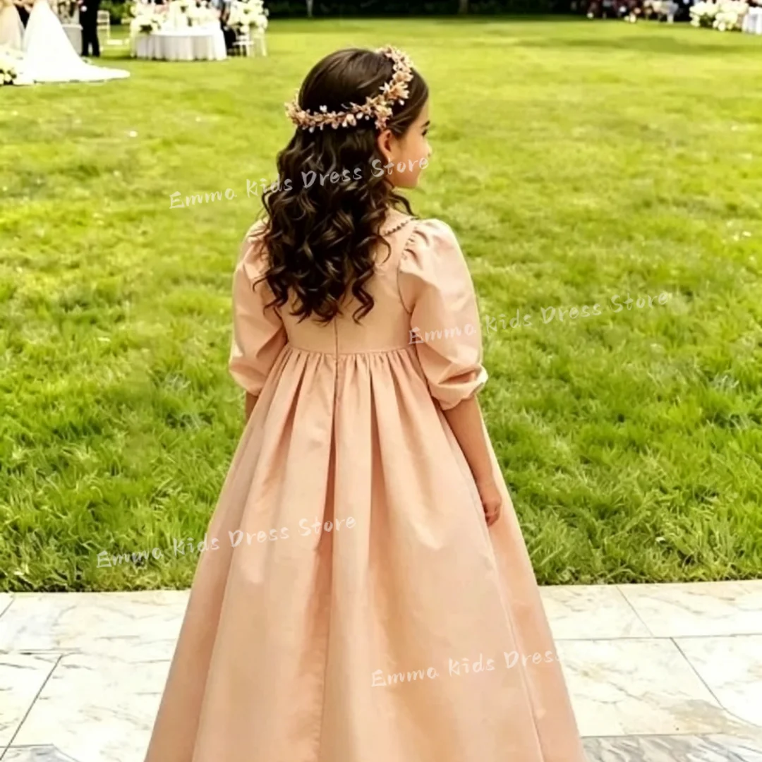 Custom Vintage Girl's First Communion Dress Wedding Peter Pan Collar High-Waist Princess Flower Girl Dress with Sleeves Party Dr
Custom Vintage Girl's First Communion Dress Wedding Peter Pan Collar High-Waist Princess Flower Girl Dress with Sleeves Party Dr