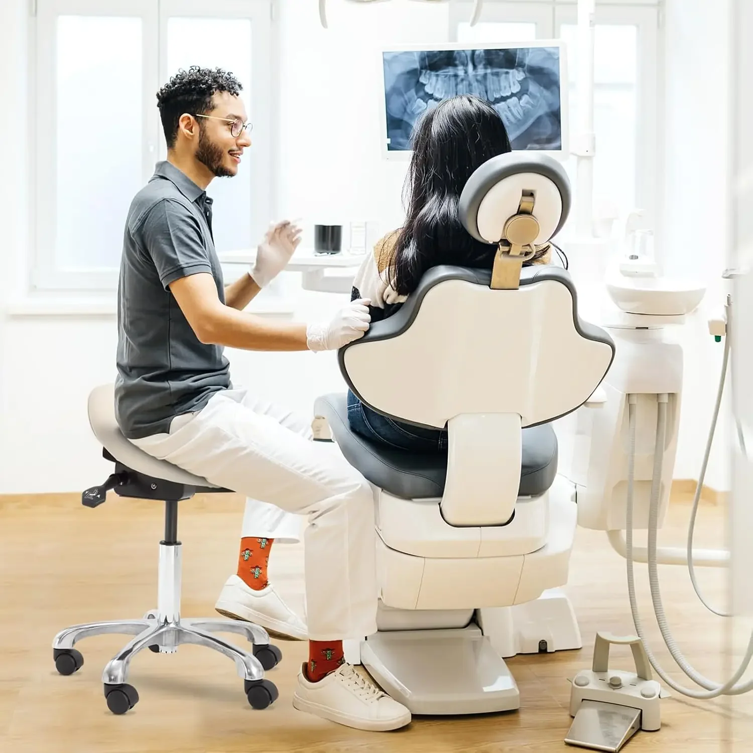 Saddle Chair - Adjustable Saddle Stool for Salon Spa Drafting Tattoo and Lash Tech
Saddle Chair - Adjustable Saddle Stool for Salon Spa Drafting Tattoo and Lash Tech