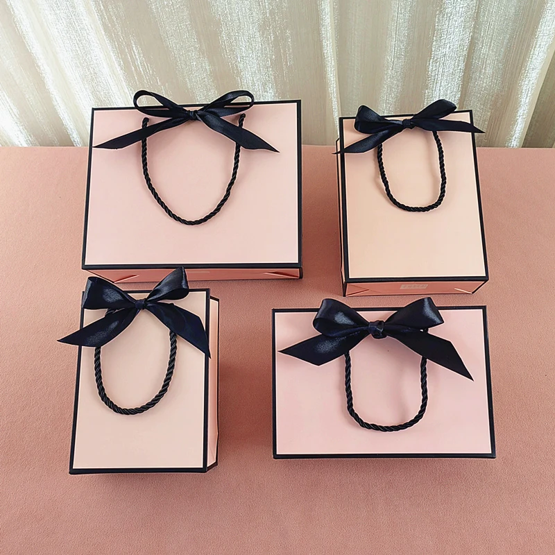 Pink Paper Bag For Gift Packag Pajamas Box Packag Clothes packaging paper bag Wedding Present /Baby Shower Giveaways With Handle
Pink Paper Bag For Gift Packag Pajamas Box Packag Clothes packaging paper bag Wedding Present /Baby Shower Giveaways With Handle