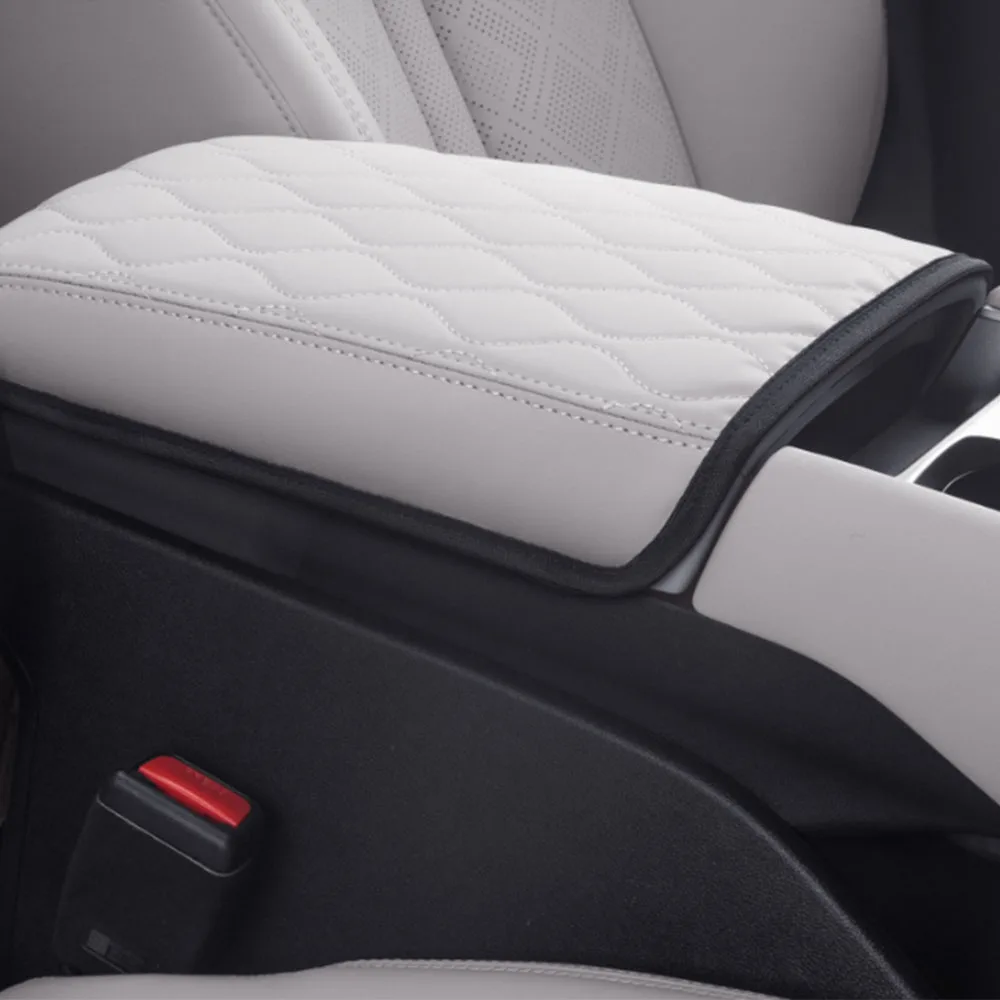 For BYD Atto 2 Yuan UP 2024 2025 Central Control Armrest Box Cover Interior Product Original Car Color Leather Protective Cover
For BYD Atto 2 Yuan UP 2024 2025 Central Control Armrest Box Cover Interior Product Original Car Color Leather Protective Cover