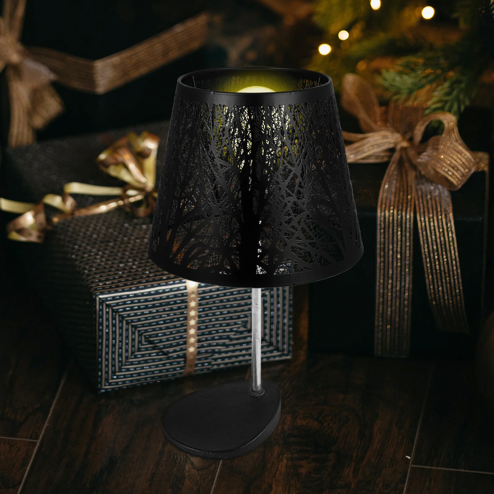 1pc Creative Table Lamp Cover Premium Iron Durable Decorative Forest Tree Design Dust Proof Long Lasting Soft Light Bedroom
1pc Creative Table Lamp Cover Premium Iron Durable Decorative Forest Tree Design Dust Proof Long Lasting Soft Light Bedroom